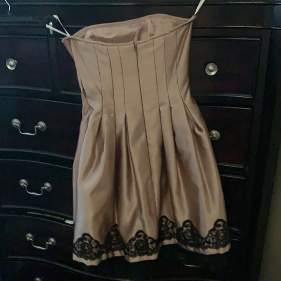 Cocktail dress - Picture 2 of 3